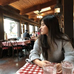 Meet your Posher, Sooyeon